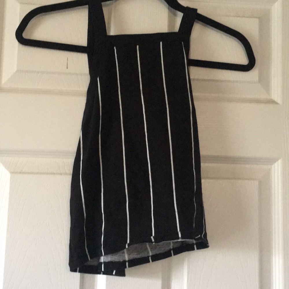 Cross back tank top